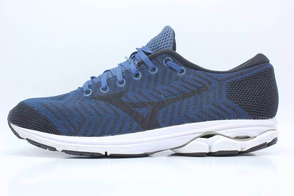 Mizuno Wave Rider 22