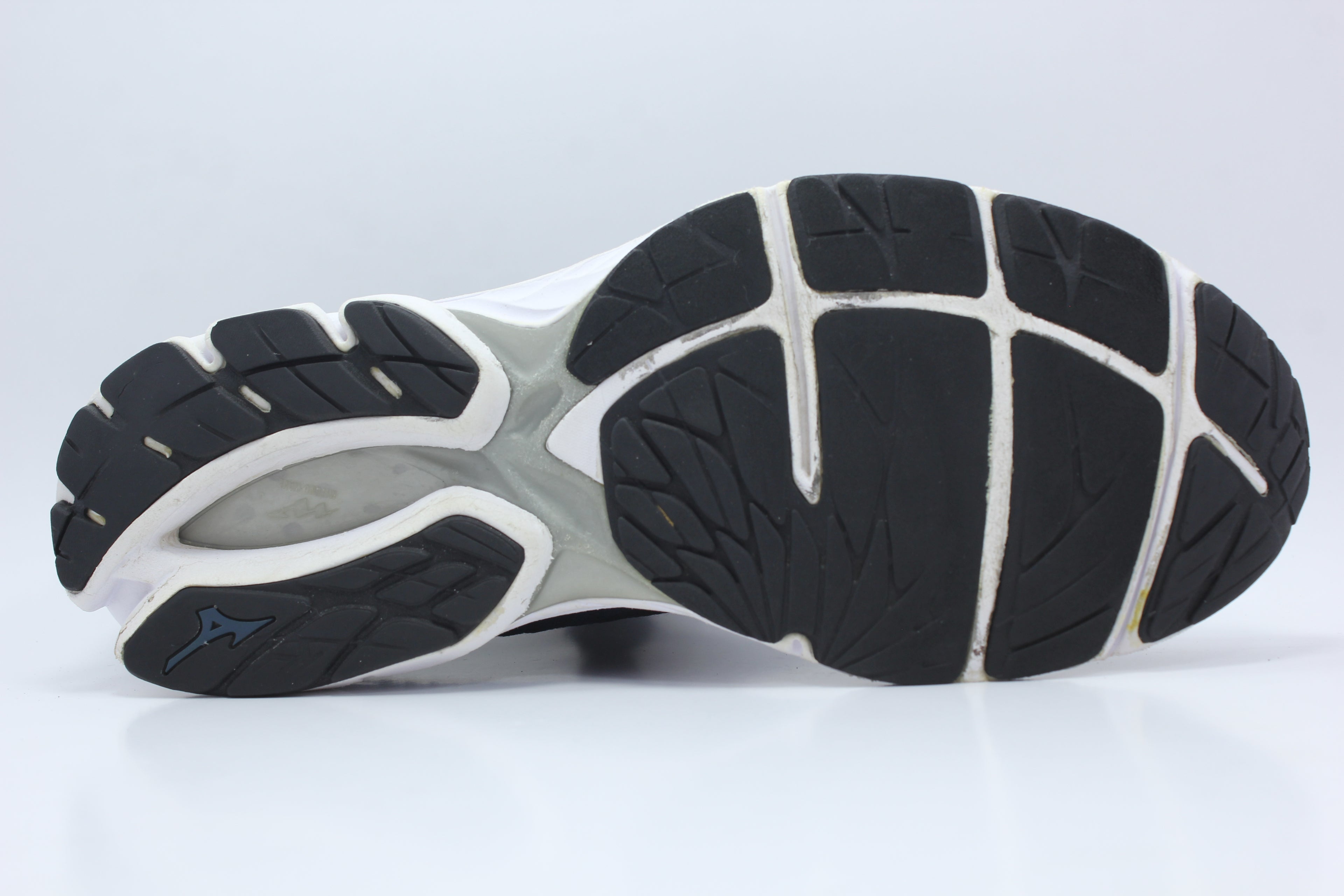 Mizuno Wave Rider 22