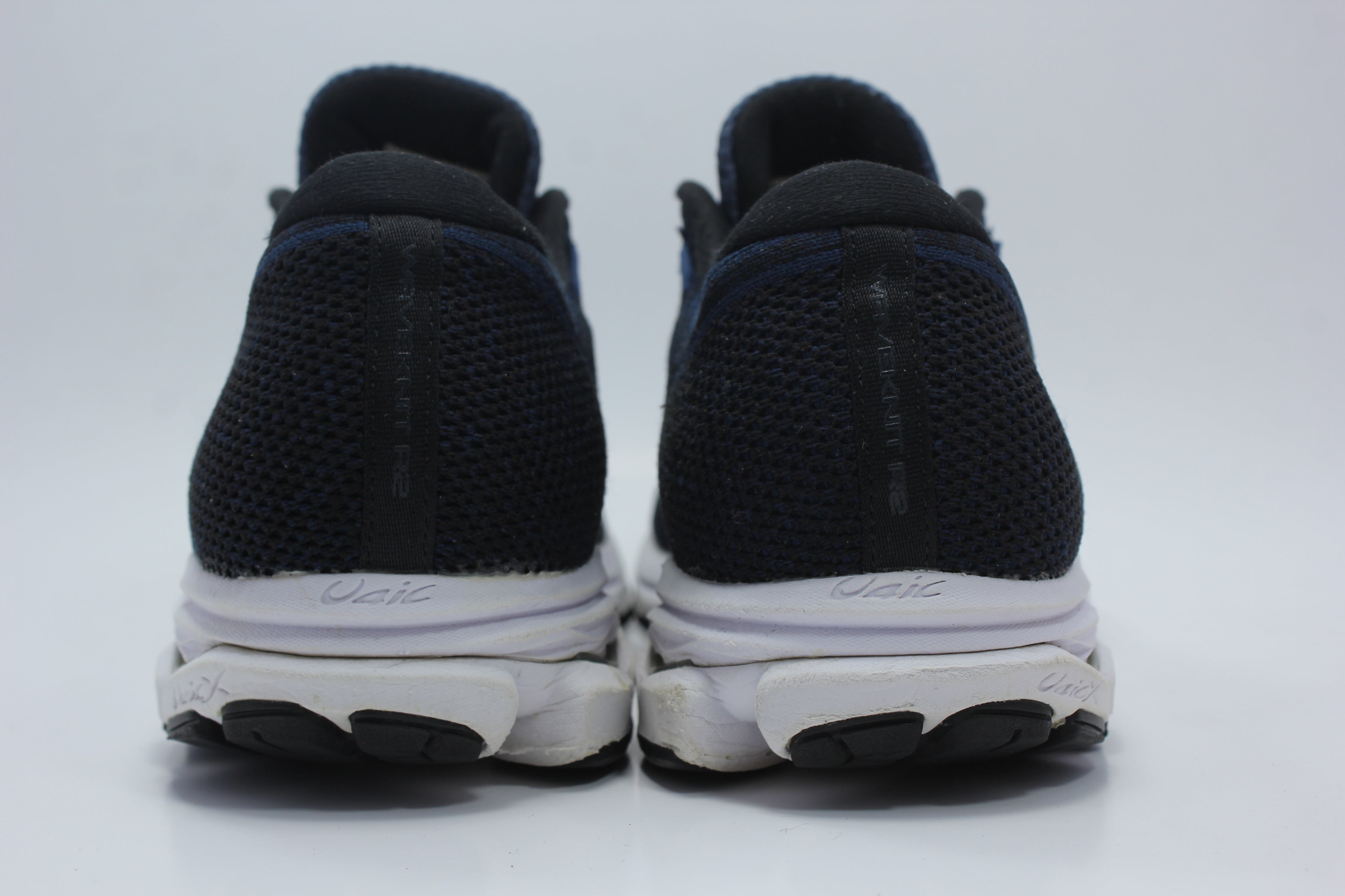 Mizuno Wave Rider 22