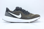 Nike Revolution