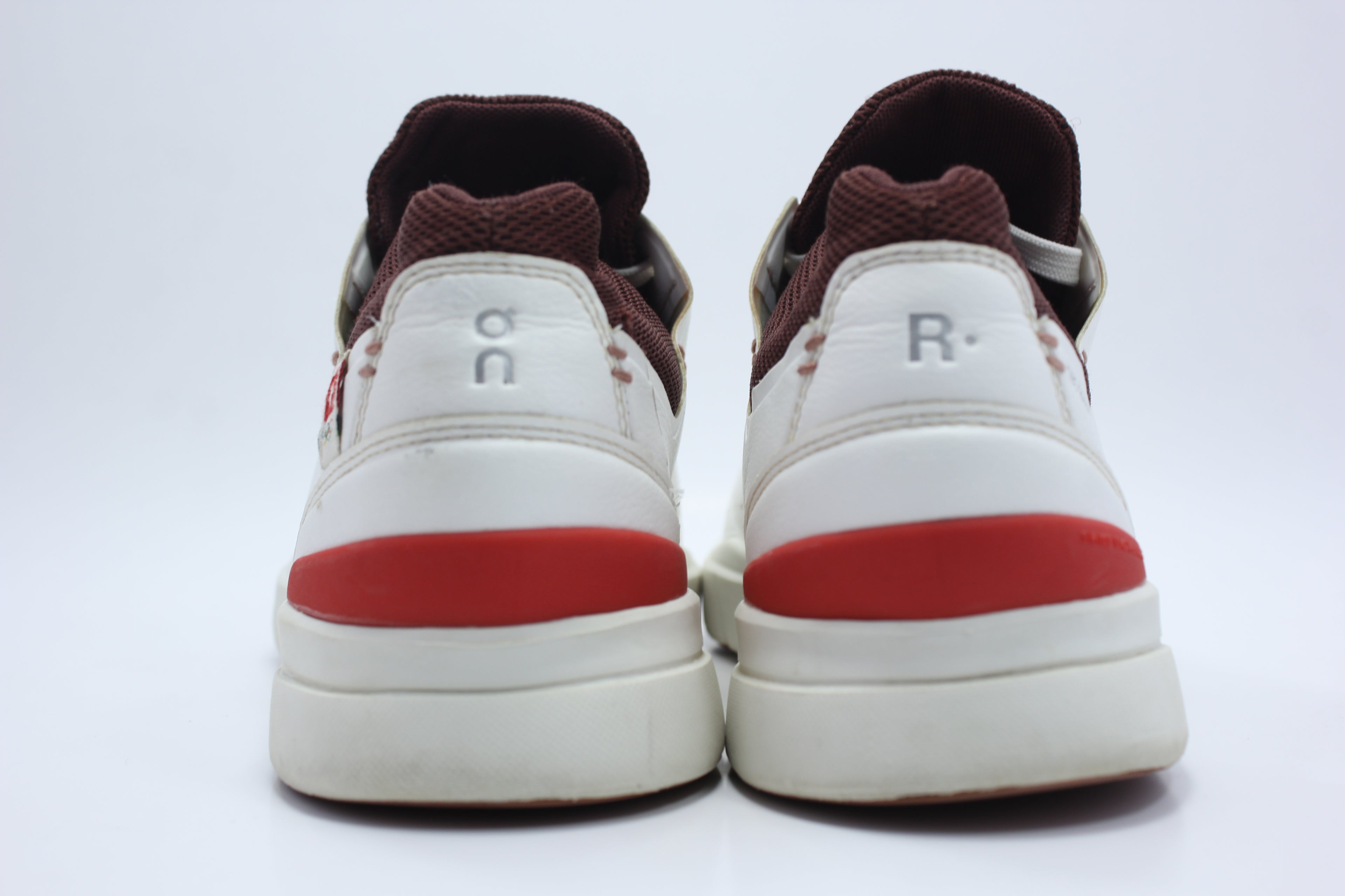 On Cloud Roger Advantage