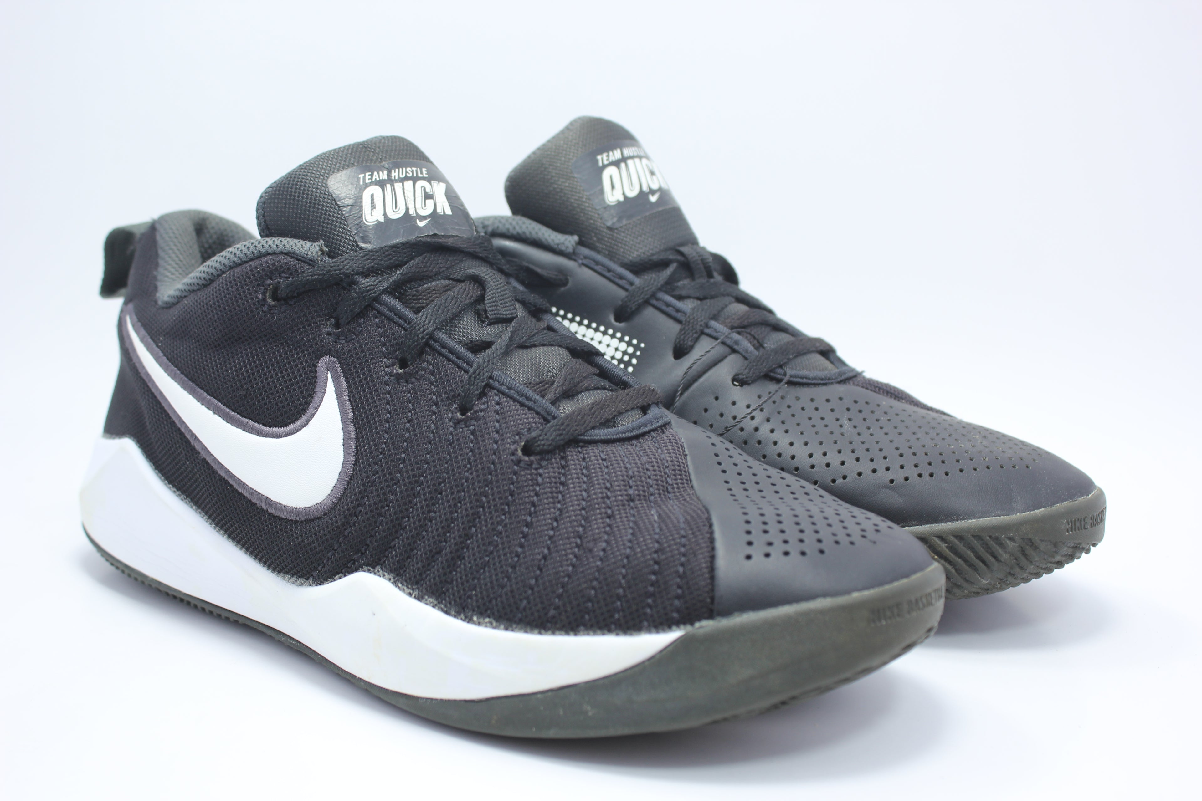 Nike Team Hustle Quick