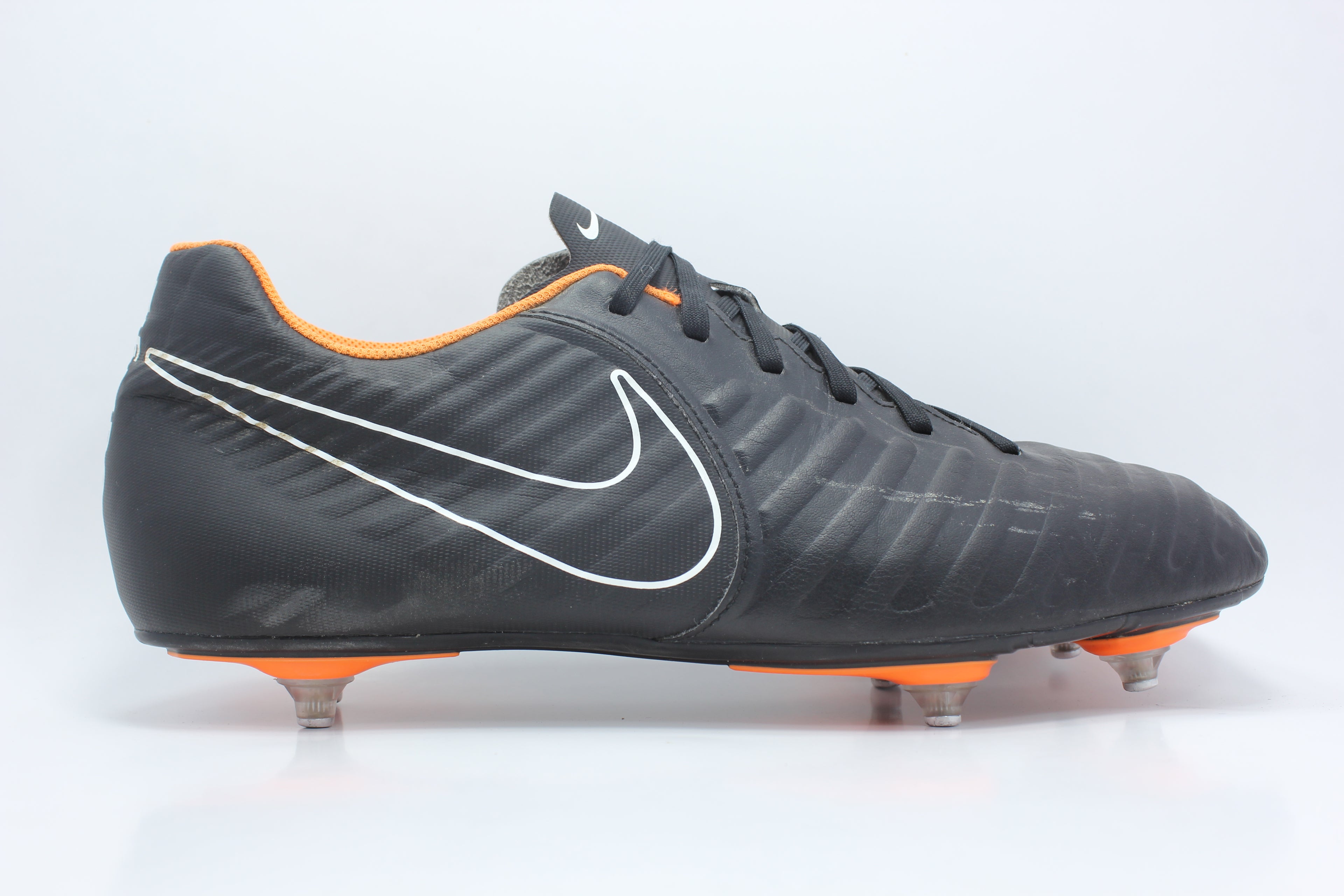 Nike Tiempo