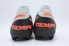 Nike Tiempo